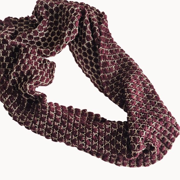 Women's OS Knit Infinity Scarf Maroon Wine Burgundy Metallic Gold Thread Dark - Picture 1 of 10